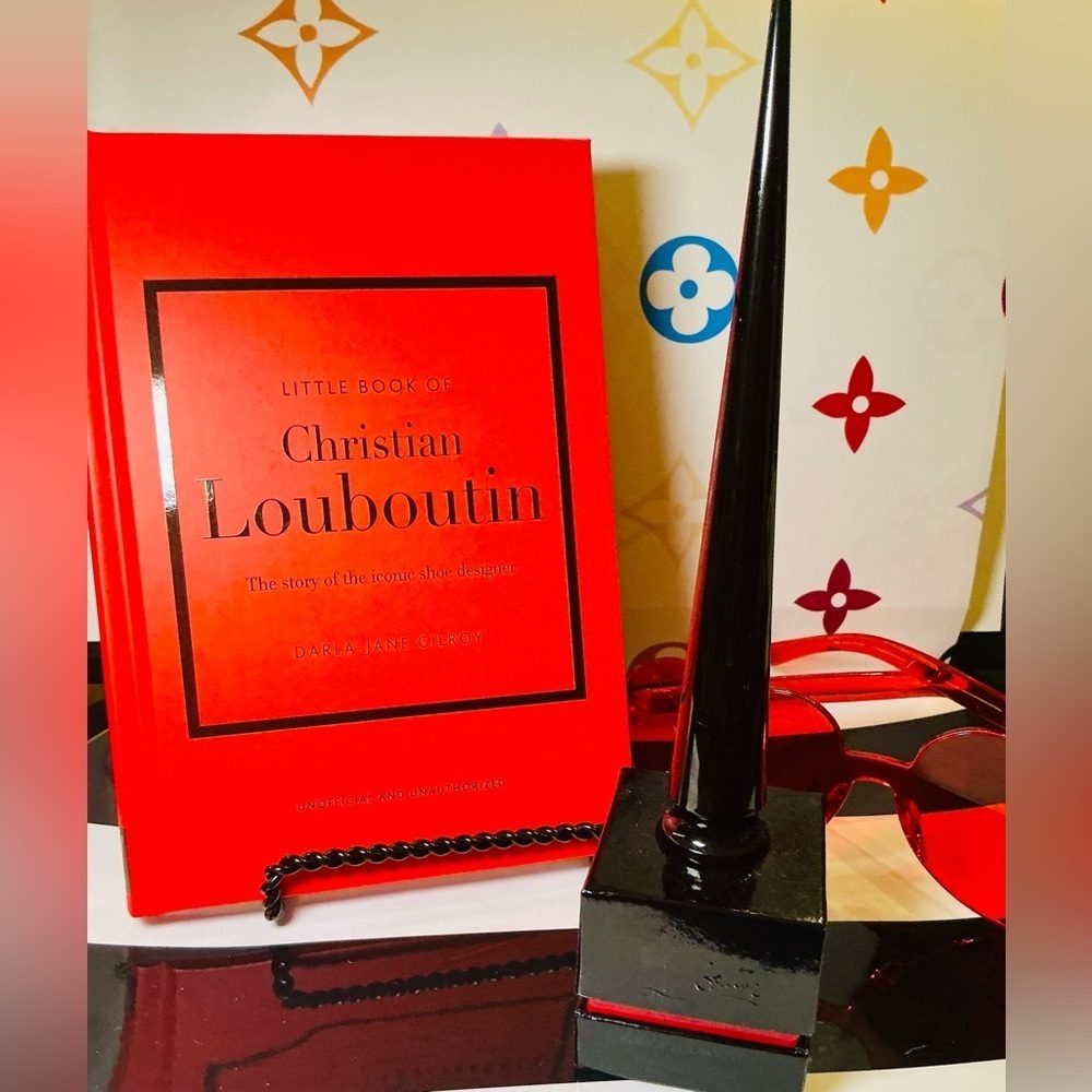The Little Book Christian Louboutin Bundle New 👠💅🏽